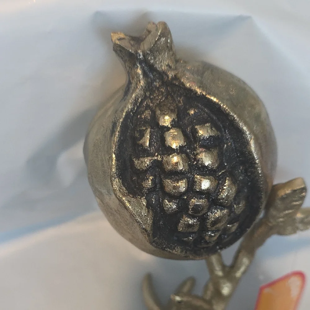 Decorative Pomegranate Sculpture NWT - Picture 4 of 5